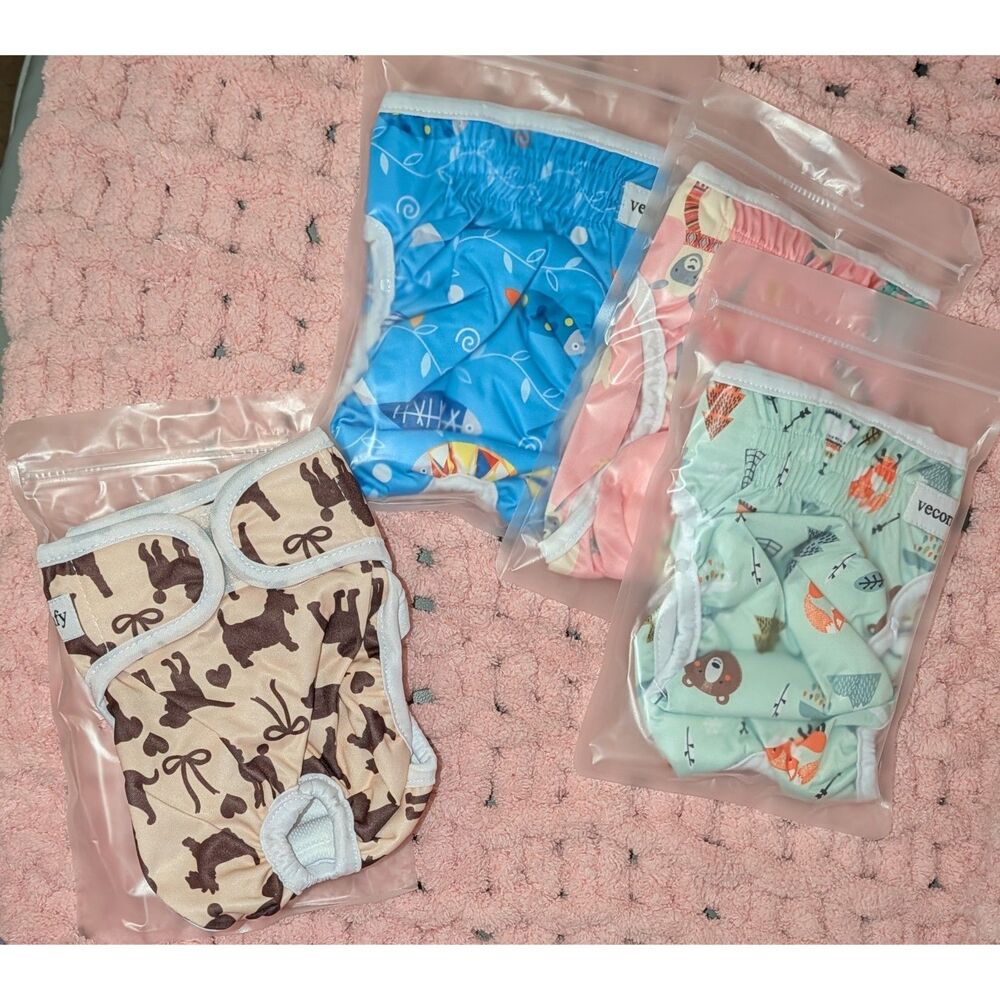 vecomfy Dog Diapers Female for Small Dogs (4 Pack) Washable Reusable Leakproof